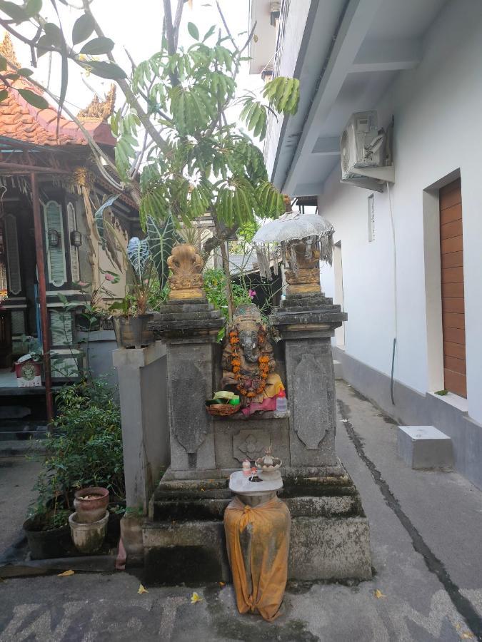 Roy Guest House Canggu Exteriér fotografie